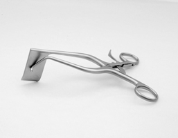 Retractor with Unilateral Blade