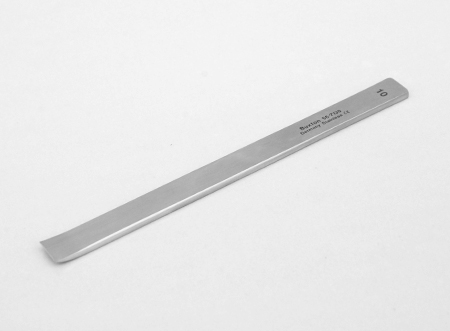 Lambotte Osteotome, 125mm, curved tip, 10mm wide